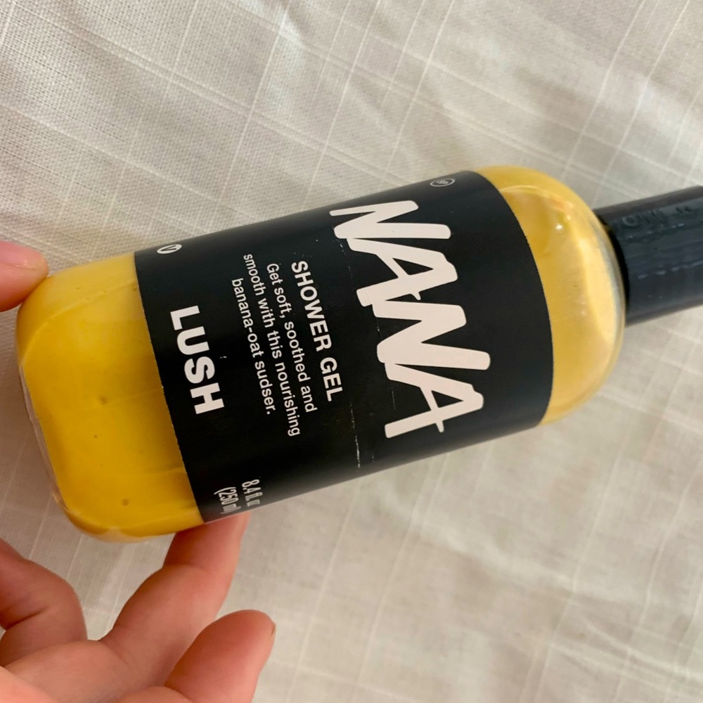 LUSH discon NANA SHOWER GEL 250ml
